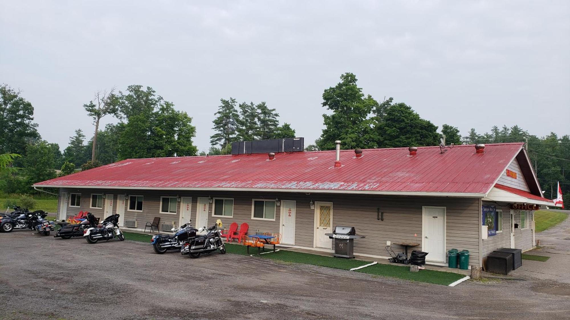 Calabogie Motor Inn Ngoại thất bức ảnh